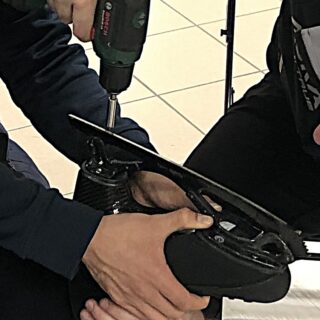 Mounting the blades